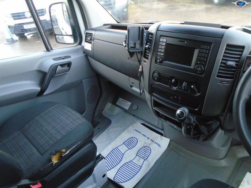 MERCEDES-BENZ SPRINTER