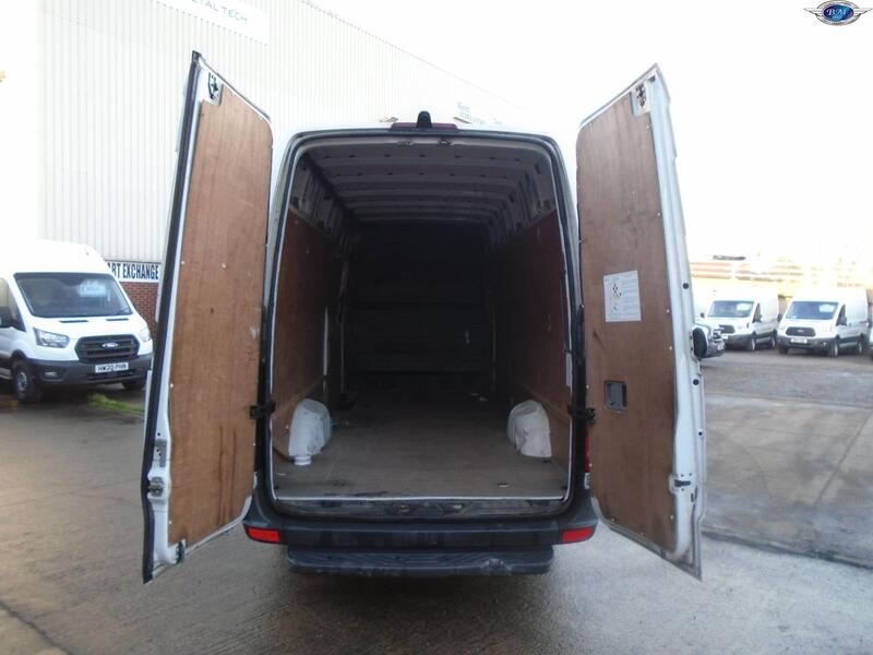 MERCEDES-BENZ SPRINTER