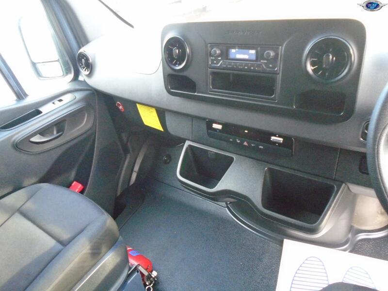 MERCEDES-BENZ SPRINTER