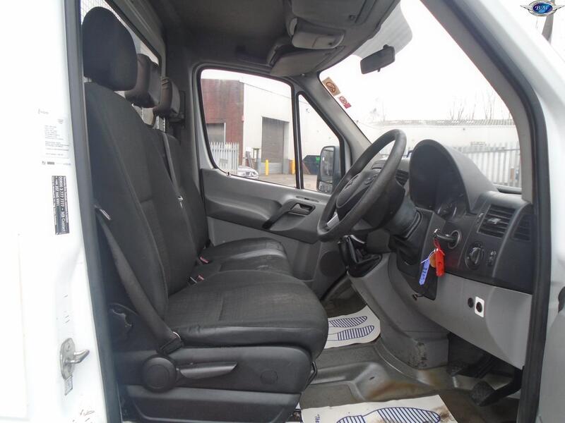 MERCEDES-BENZ SPRINTER