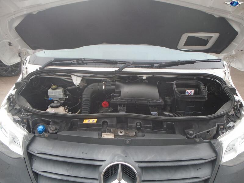 MERCEDES-BENZ SPRINTER