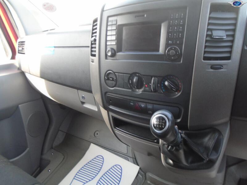 MERCEDES-BENZ SPRINTER