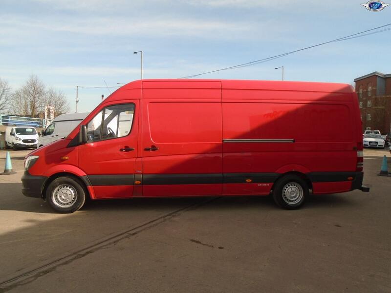 MERCEDES-BENZ SPRINTER