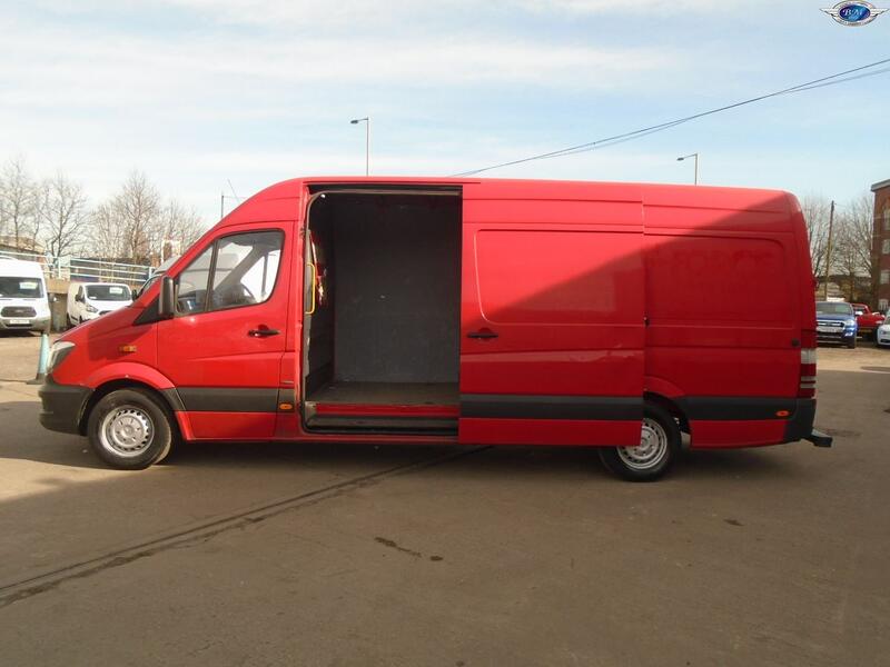 MERCEDES-BENZ SPRINTER