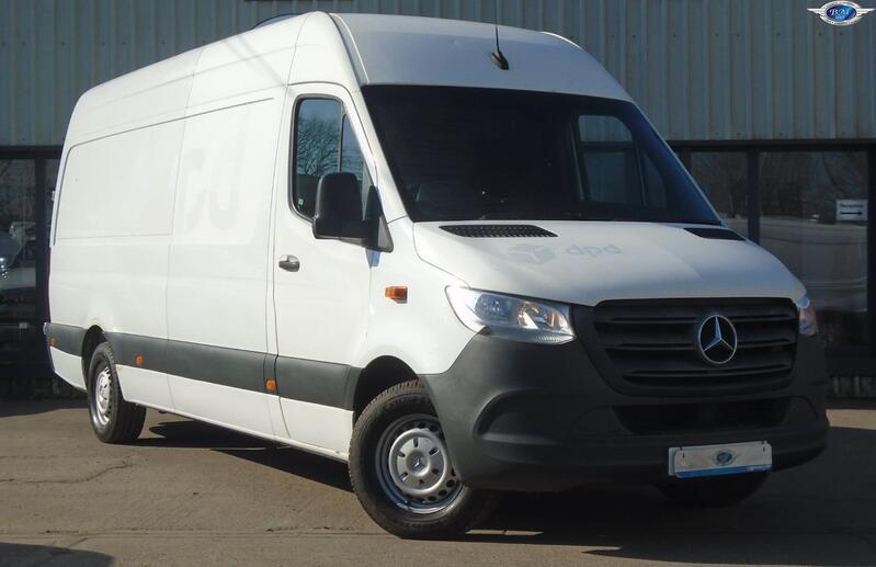 MERCEDES-BENZ SPRINTER