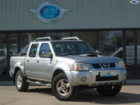NISSAN NAVARA 2.5 D22