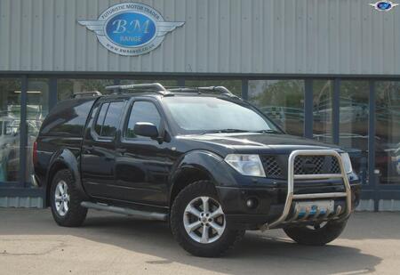 NISSAN NAVARA 2.5 dCi Outlaw