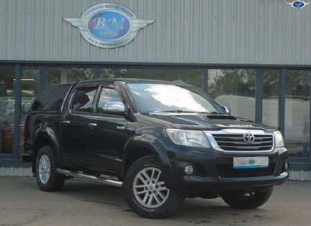 TOYOTA HILUX 3.0 D-4D Invincible