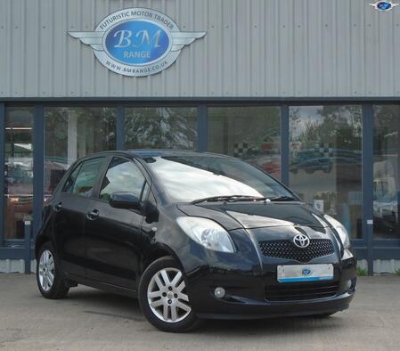 TOYOTA YARIS 1.3 VVT-i TR