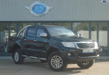 TOYOTA HILUX 3.0 D-4D Invincible
