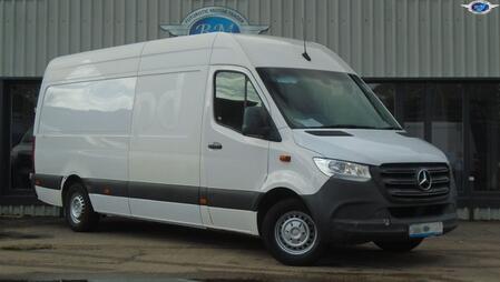 MERCEDES-BENZ SPRINTER 2.1 311 CDI